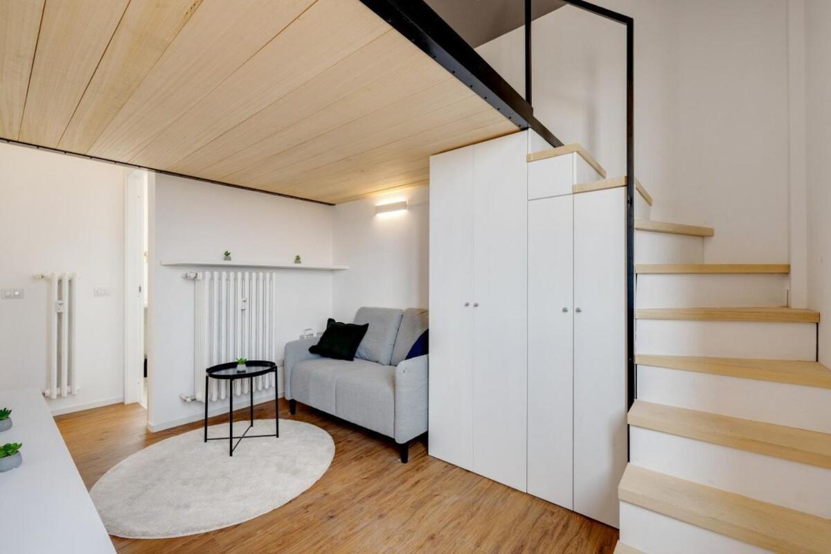 Homeby, Cozy Penthouse Apartment Milano Eksteriør billede