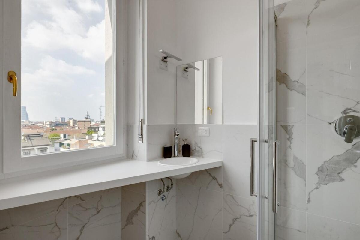 Homeby, Cozy Penthouse Apartment Milano Eksteriør billede