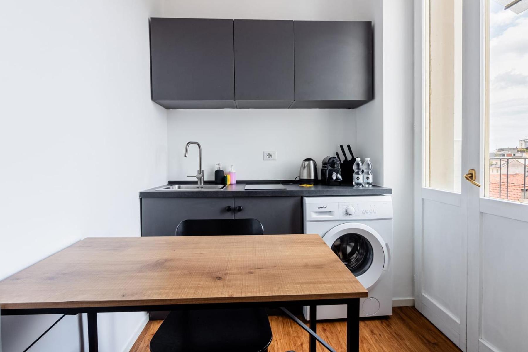 Homeby, Cozy Penthouse Apartment Milano Eksteriør billede