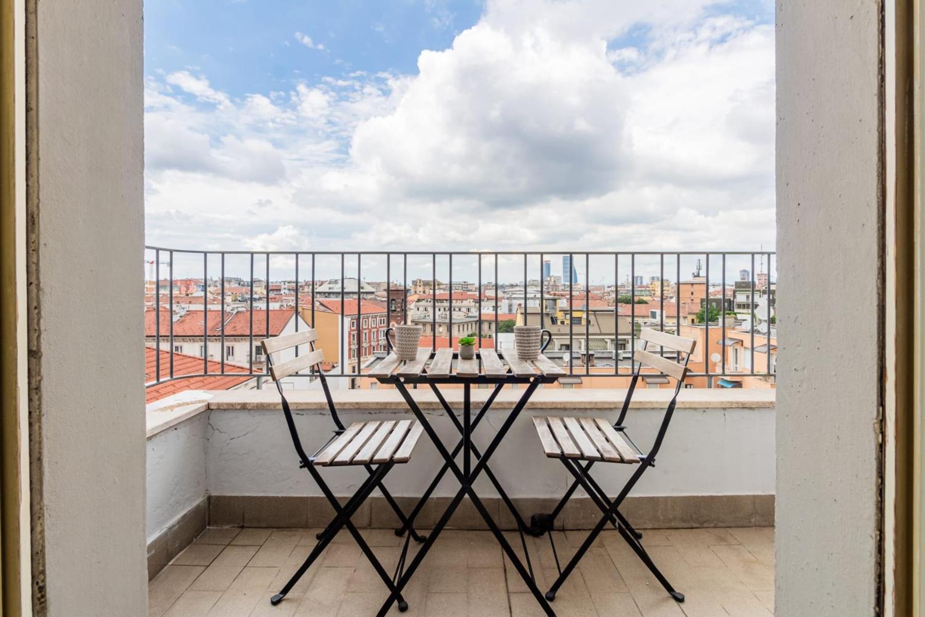 Homeby, Cozy Penthouse Apartment Milano Eksteriør billede